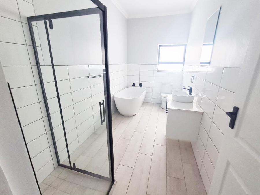 3 Bedroom Property for Sale in St Helena Bay Western Cape